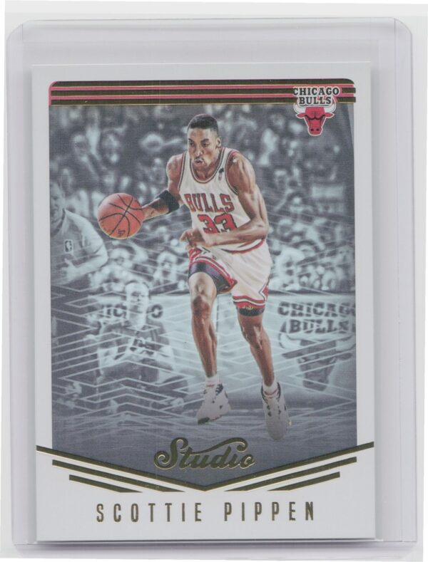 2016-17 Panini Studio Scottie Pippen #56 Bulls